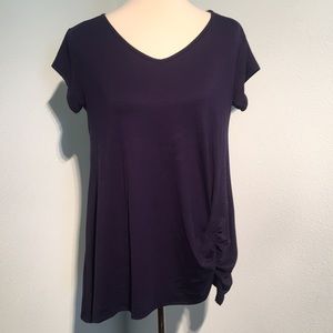 NWOT Twisted Hem Shortsleeved Navy Blue